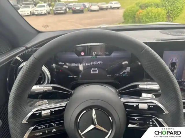 Mercedes Glc 400 eq 4m — photo 15