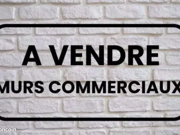 Mur commerce avec locataire en place