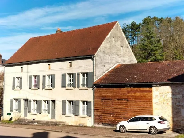 Maison 7 pièces 200 m²