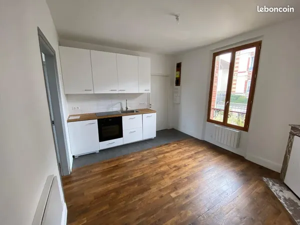 T2 de 28 m2 Romilly sur Seine - Centre-ville / Hôpital / Gare - DPE D