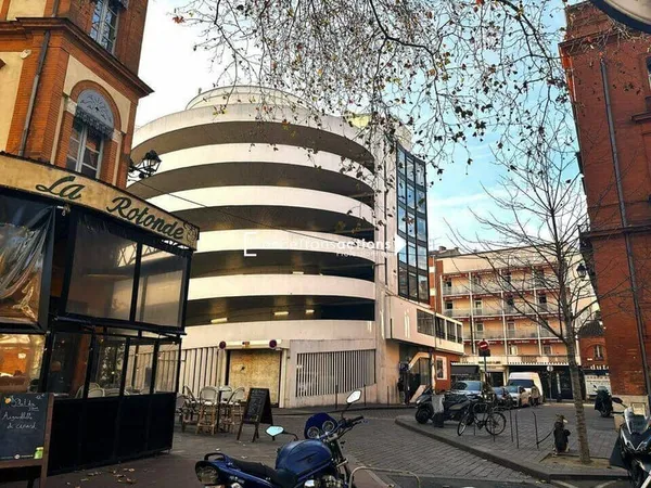 Local commercial 140 m²