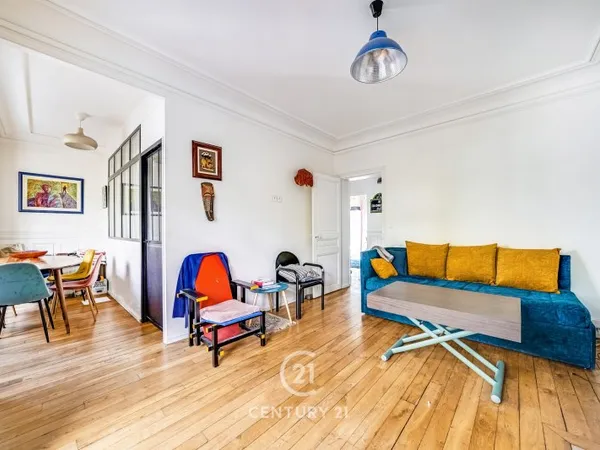 Vends 3 pièces 2 chambres, balcon avec le charme de l'ancien en bon état- quartier Georges Brassens