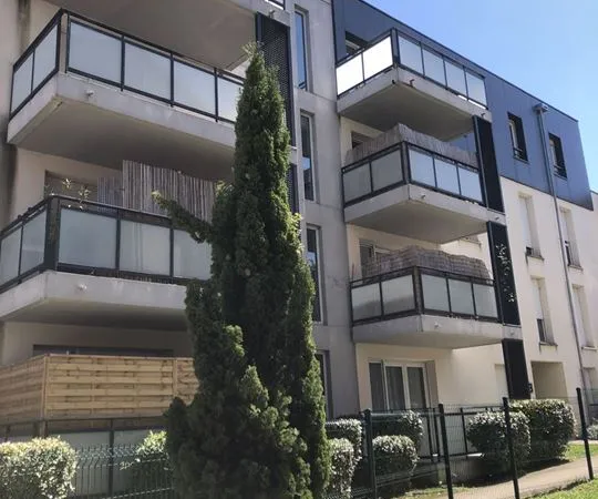 T2 - 38.28m ²