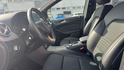 Mercedes Classe B 160 CDI 90 7G-DCT - Sensation – 2018 – 72887 km – Diesel – Boîte Automatique — photo 12