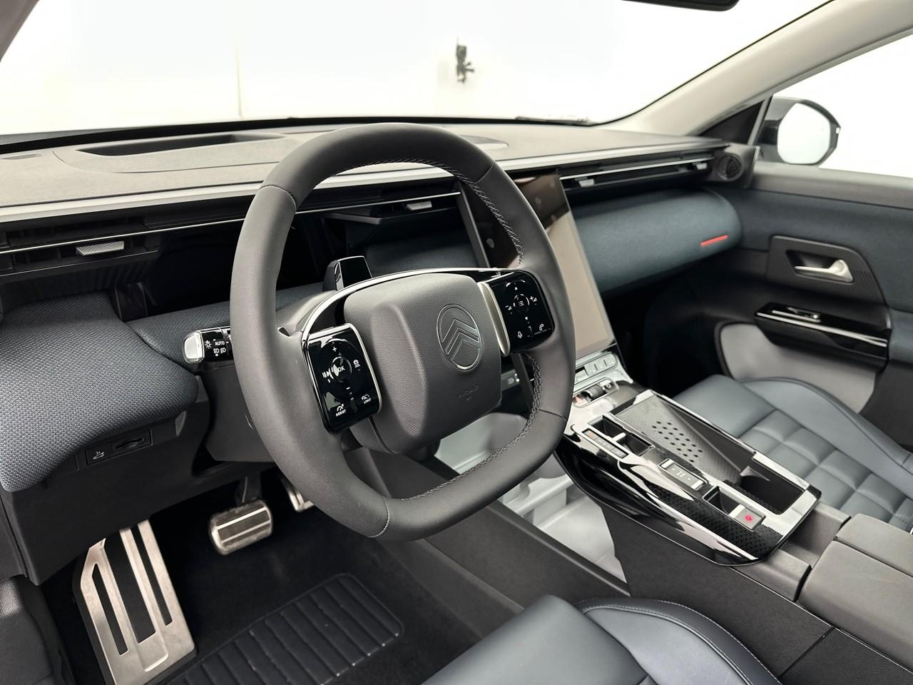 Citroën C5 Aircross hybride 145 ch e-dcs6 max — photo 12
