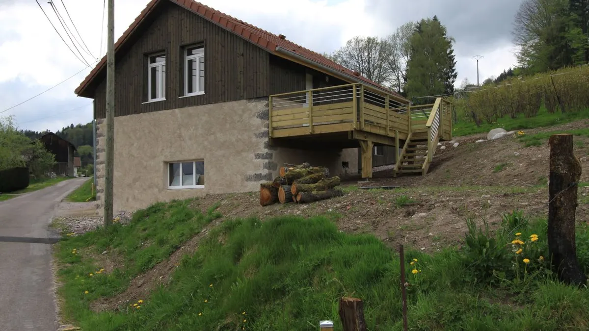 Photo 3