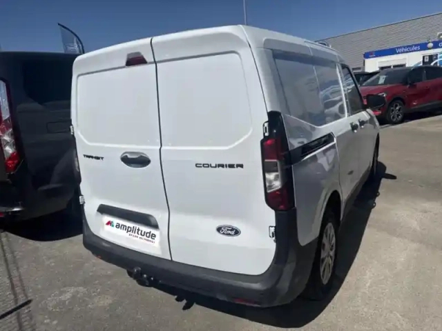 Ford Transit Courier 1.5 ecoblue 100 ch trend — photo 5
