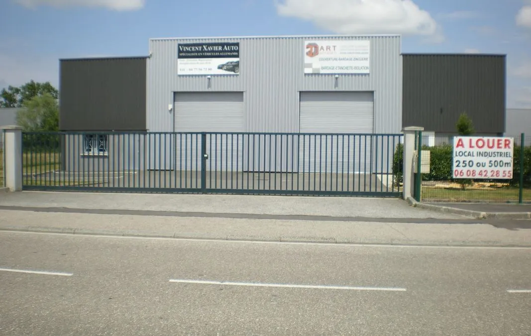 Photo 1