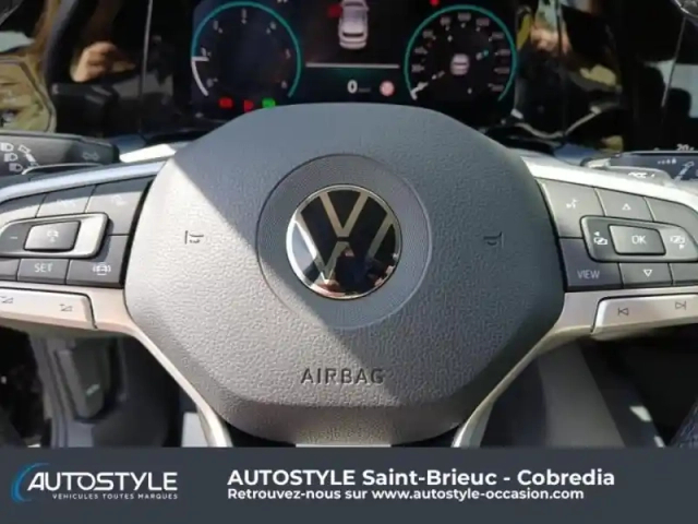 Volkswagen Golf 8 2.0 tdi scr 116ch life plus dsg7 — photo 15
