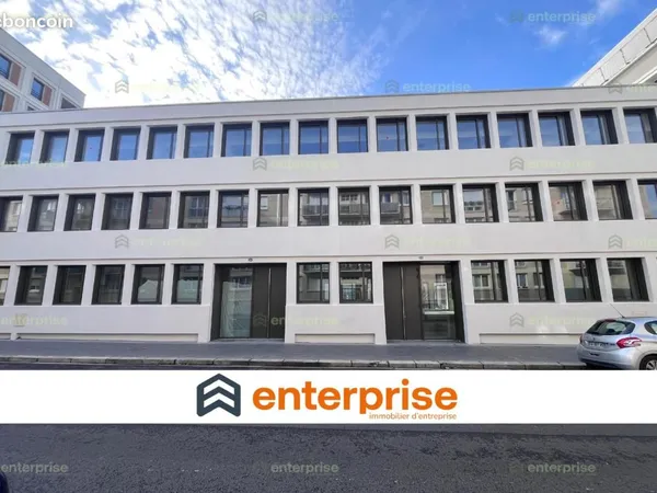 Local commercial 550 m²