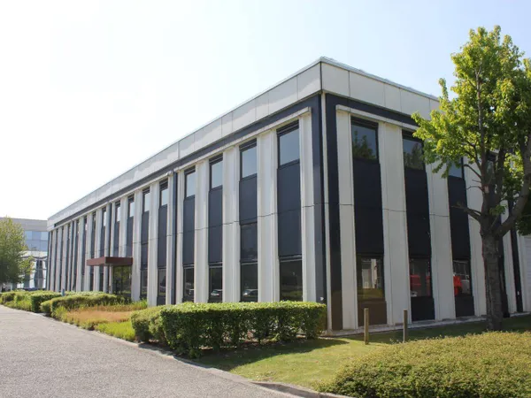 Bureaux 1284 m²