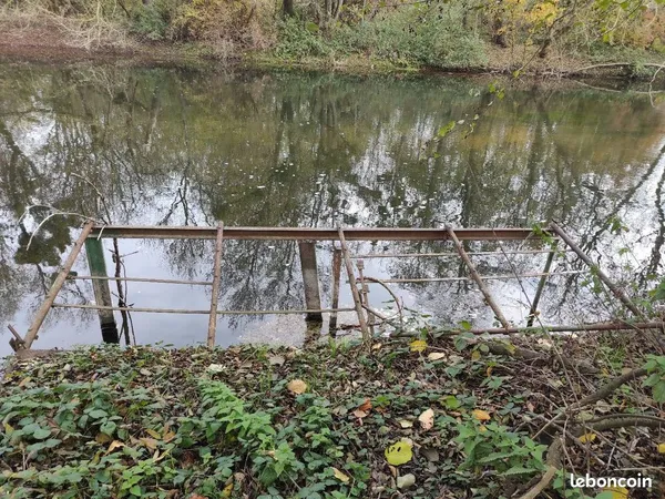 Terrain de loisirs en bord de Loing