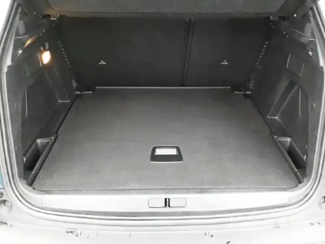Peugeot 3008 puretech 130ch s&amp;s bvm6 — photo 6