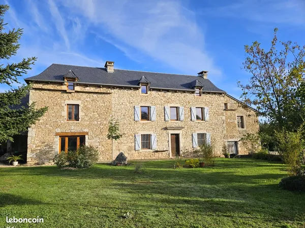 Maison 6 pièces 200 m²