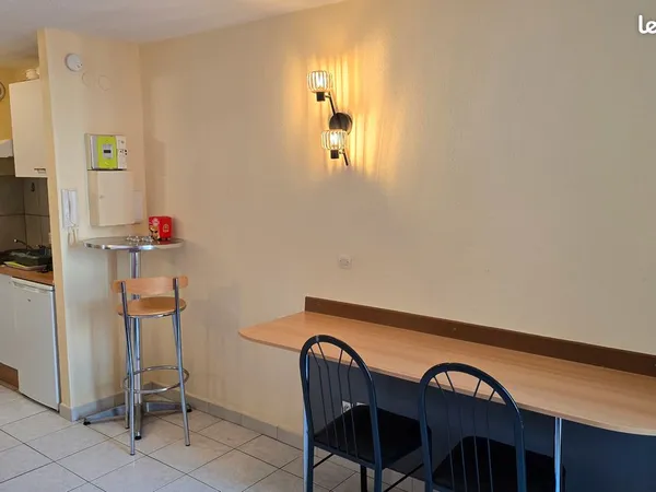 Studio pour étudiant proche Université