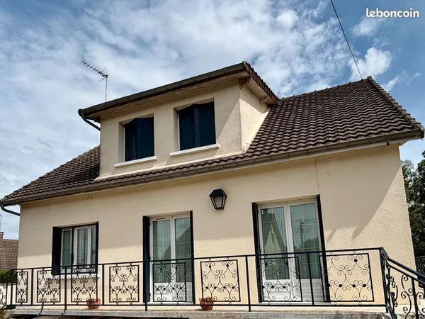 Maison 7 pièces - 4 chambres - 135 m2 - Jardin - St Mard