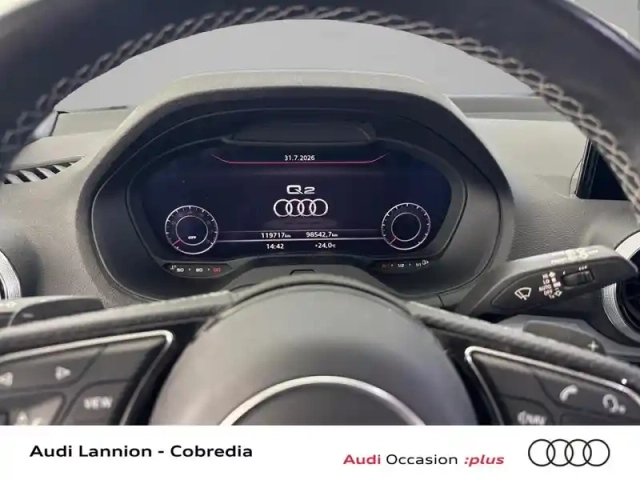 Audi Q2 35 tfsi 150ch s line plus s tronic 7 — photo 6