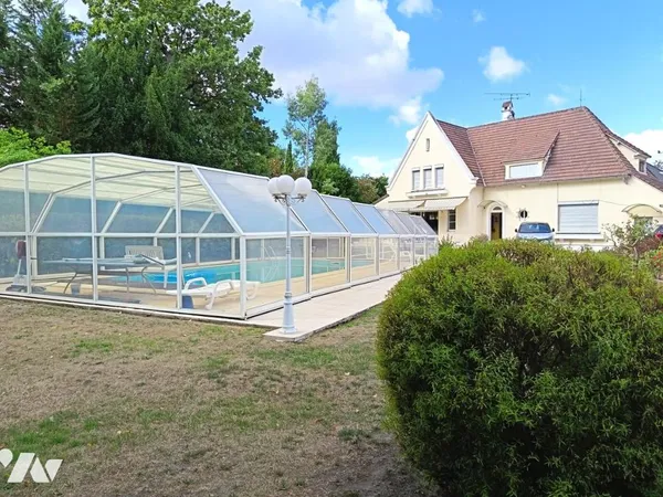 Maison 200 m²