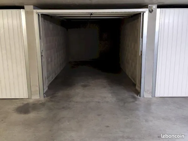 Box/Parking/Garage 75