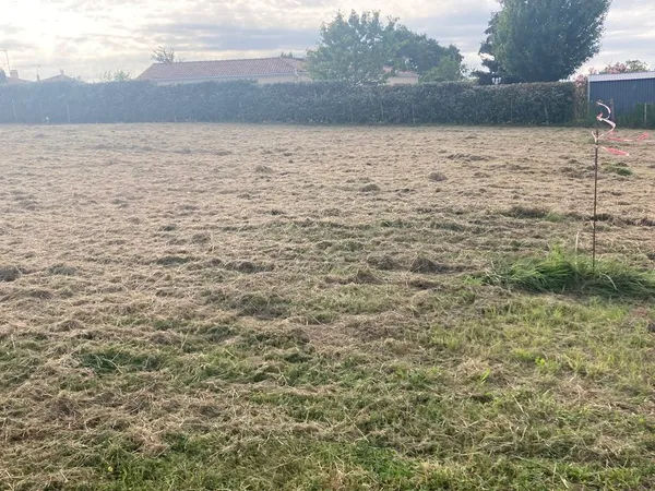 Terrain à bâtir hors lotissement