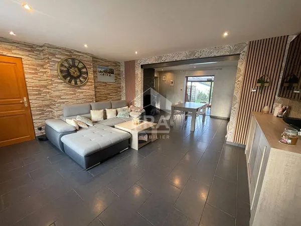 Maison 6 pièces 143 m²