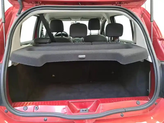 Dacia Sandero sce 75 — photo 18