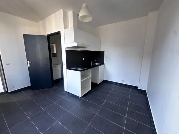 Studio 1 pièce 15 m²