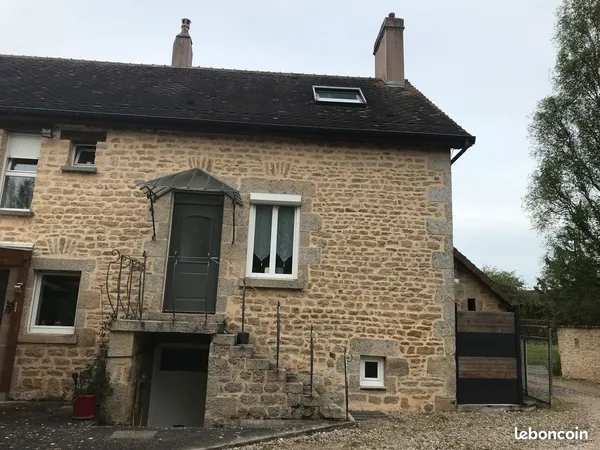 Location Duplex