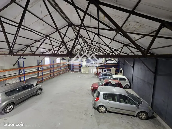 Immeuble 1200 m²
