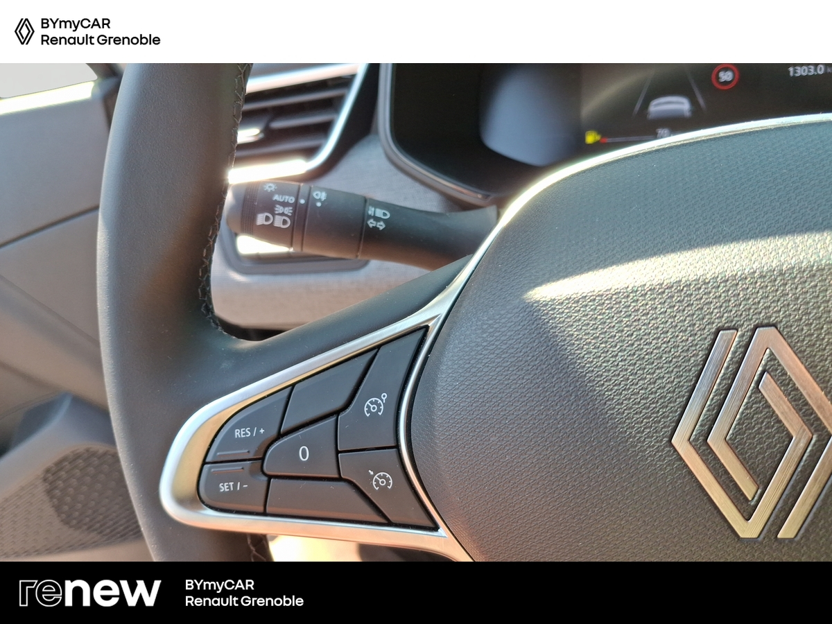 Renault Clio E-Tech full hybrid 145 ch GSR2 — photo 19