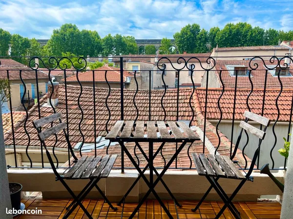 Appartement duplex 3 pièces 84 m2 - Arceaux