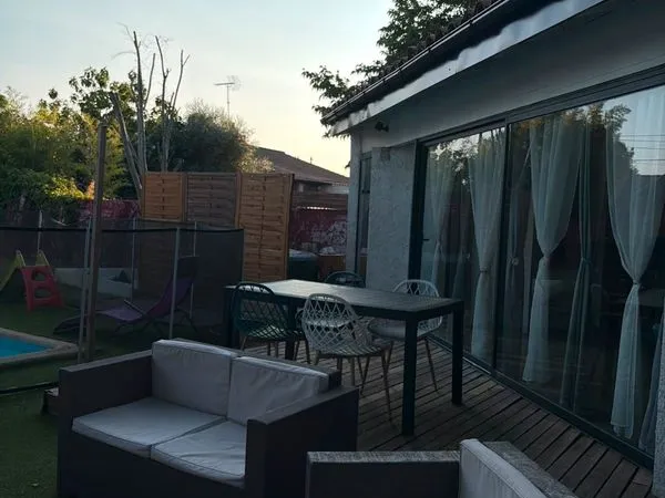 Location petite maison avec stationnement gratuit