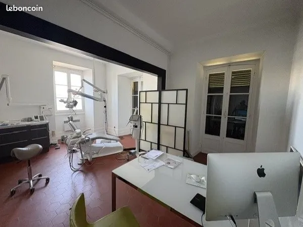 Bureaux 64 m² Ciboure
