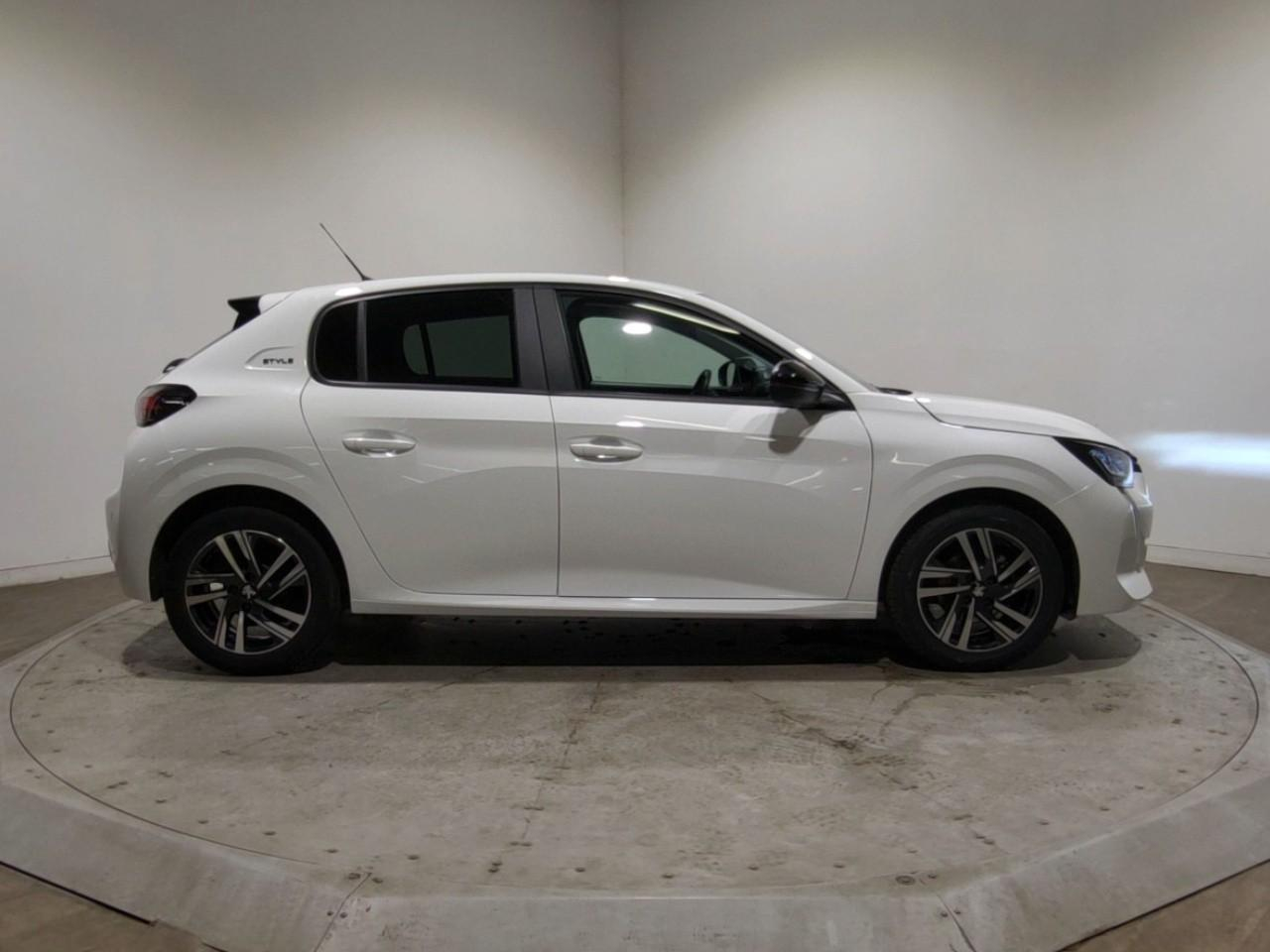Peugeot 208 puretech 75 s&s bvm5 style — photo 6