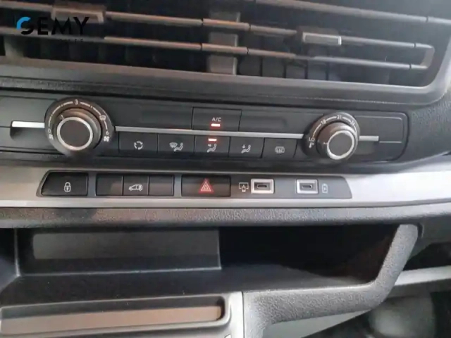 Peugeot Expert e- fgn m 136 ch 75 kwh — photo 16