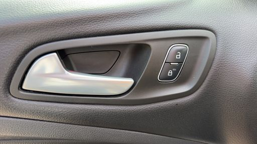 Ford Kuga 2.0 TDCI 150 - Titanium – 2017 – 140083 km – Diesel – Boîte Manuelle — photo 22