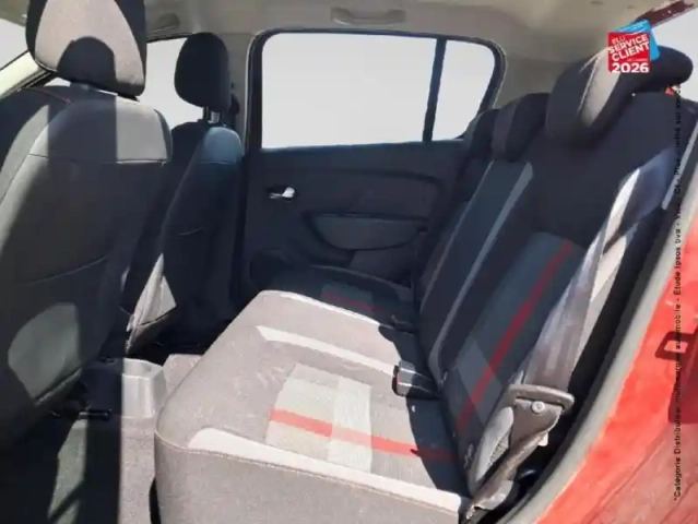 Dacia Sandero 0.9 tce 90ch stepway — photo 11