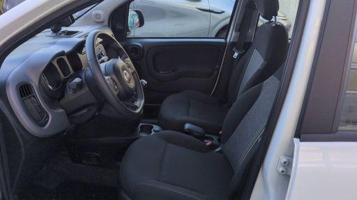 Fiat Panda 1.2  69ch - City Cross Waze – 2018 – 55303 km – Essence – Boîte Manuelle — photo 7