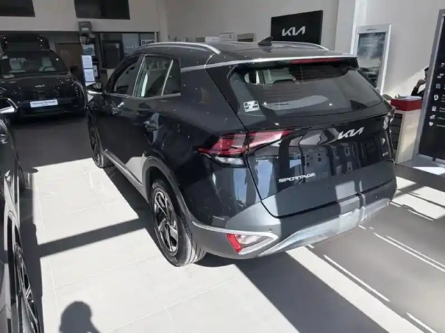 Kia Sportage 1.6 t-gdi 245ch phev active bva6 4wd — photo 3