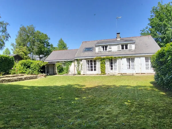 Maison 8 pièce(s) 173 m2