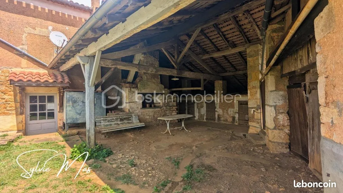 Photo 3