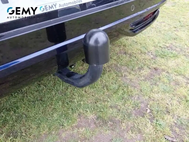 Renault Megane e-tech ev60 220 ch super charge — photo 12