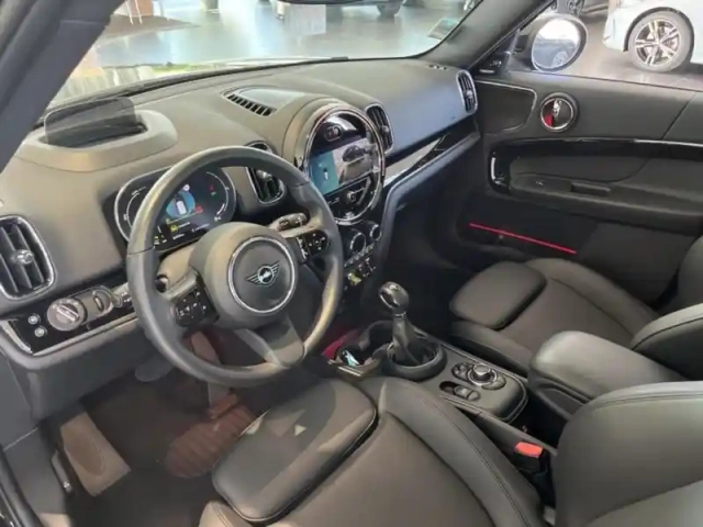 Mini Countryman cooper se 125ch + 95ch edition premium all4 bva6 — photo 4