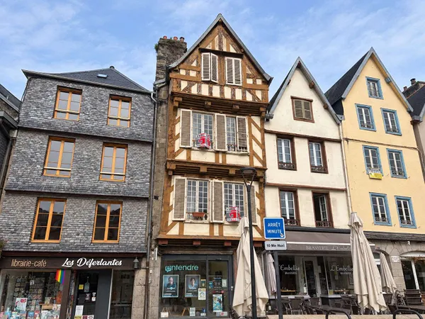 Immeuble 7 pièces 222 m²