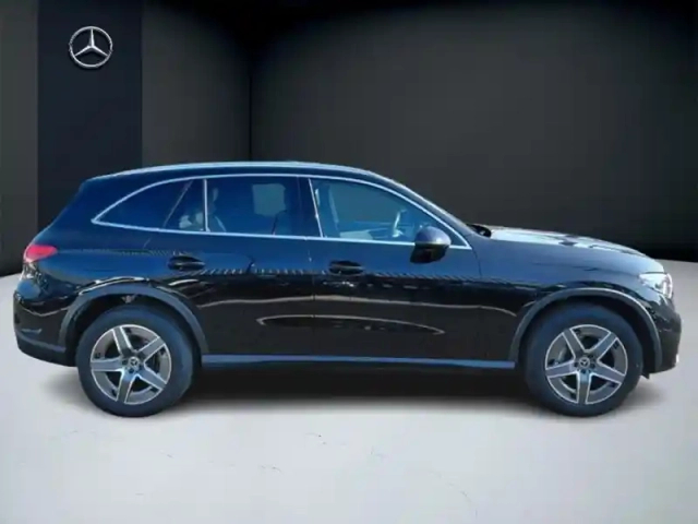 Mercedes Glc 300 de 4matic amg line — photo 28