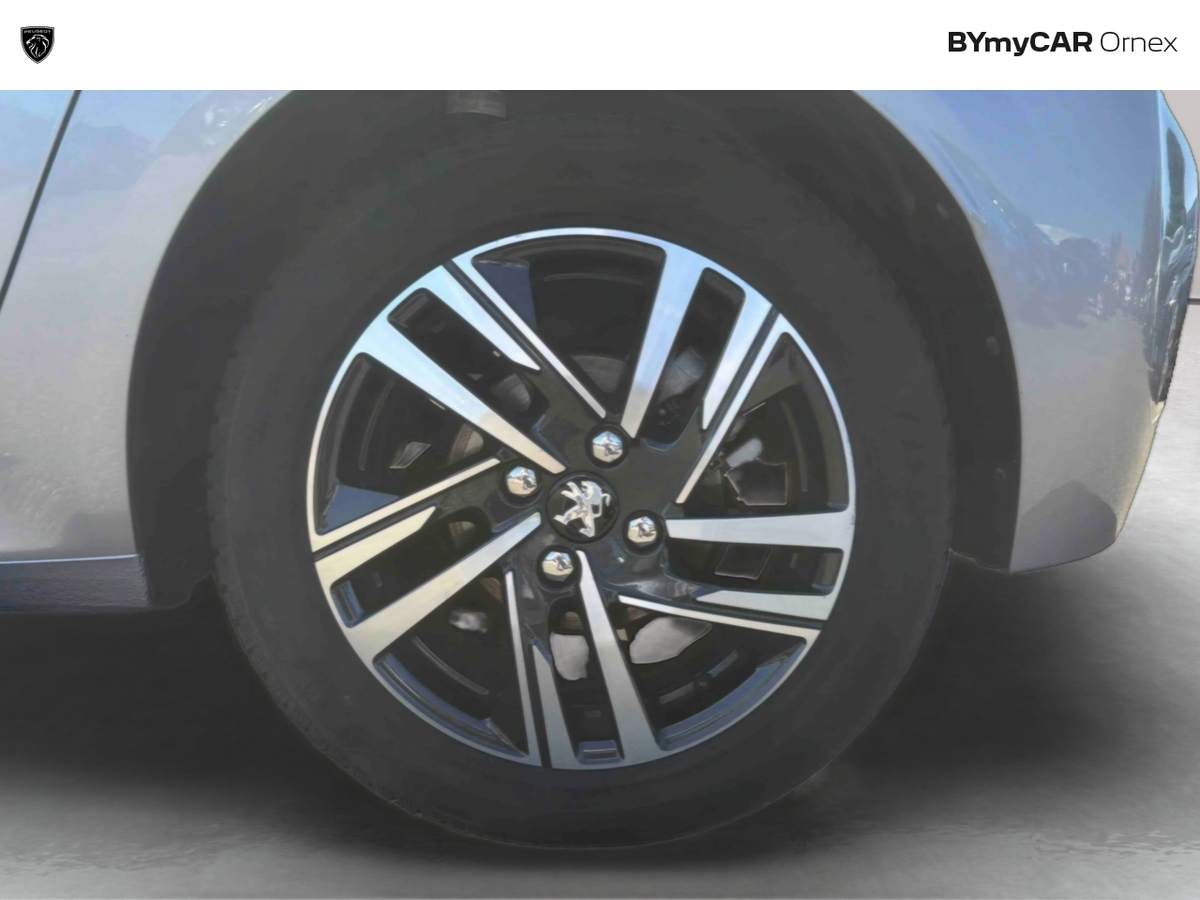 Peugeot 208 PureTech 100 S&amp;S EAT8 — photo 15