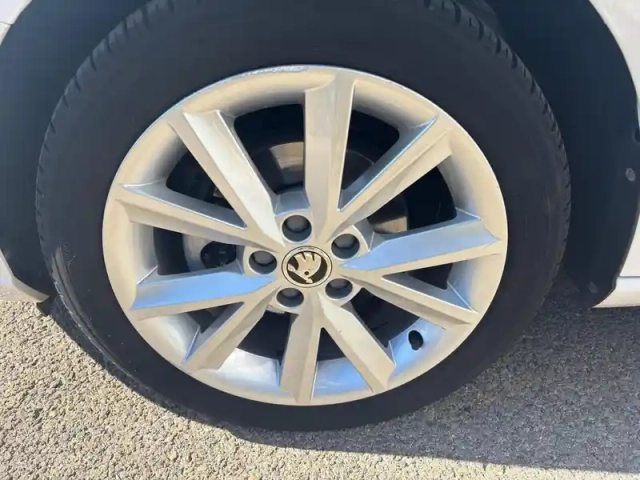 Skoda Fabia 1.0 tsi 95ch style euro6d-t — photo 10