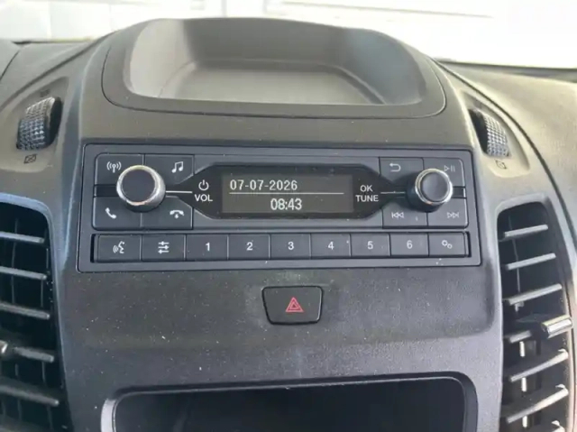 Ford Transit Connect fourgonnette l2 1.0e 100ch e85 trend — photo 4