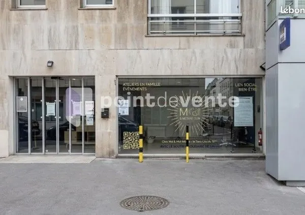 Local commercial 270 m²