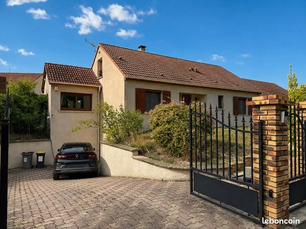 Maison 135 m² - 4 chambres + bureau - terrain 600 m² - Bourgogne-Fresne